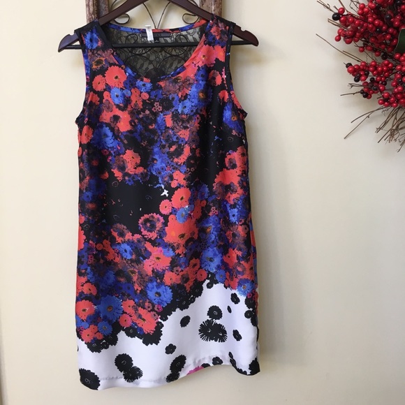 Forenza Dresses & Skirts - Forenza Sleeveless Dress with Lace Back